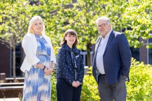 alt="Left: Dr Mary-Claire Kennedy (University of Limerick and incoming chair of NAIN); Centre: Laura Flynn (QQI); Right: Billy Kelly (former chair of the National Academic Integrity Network)."